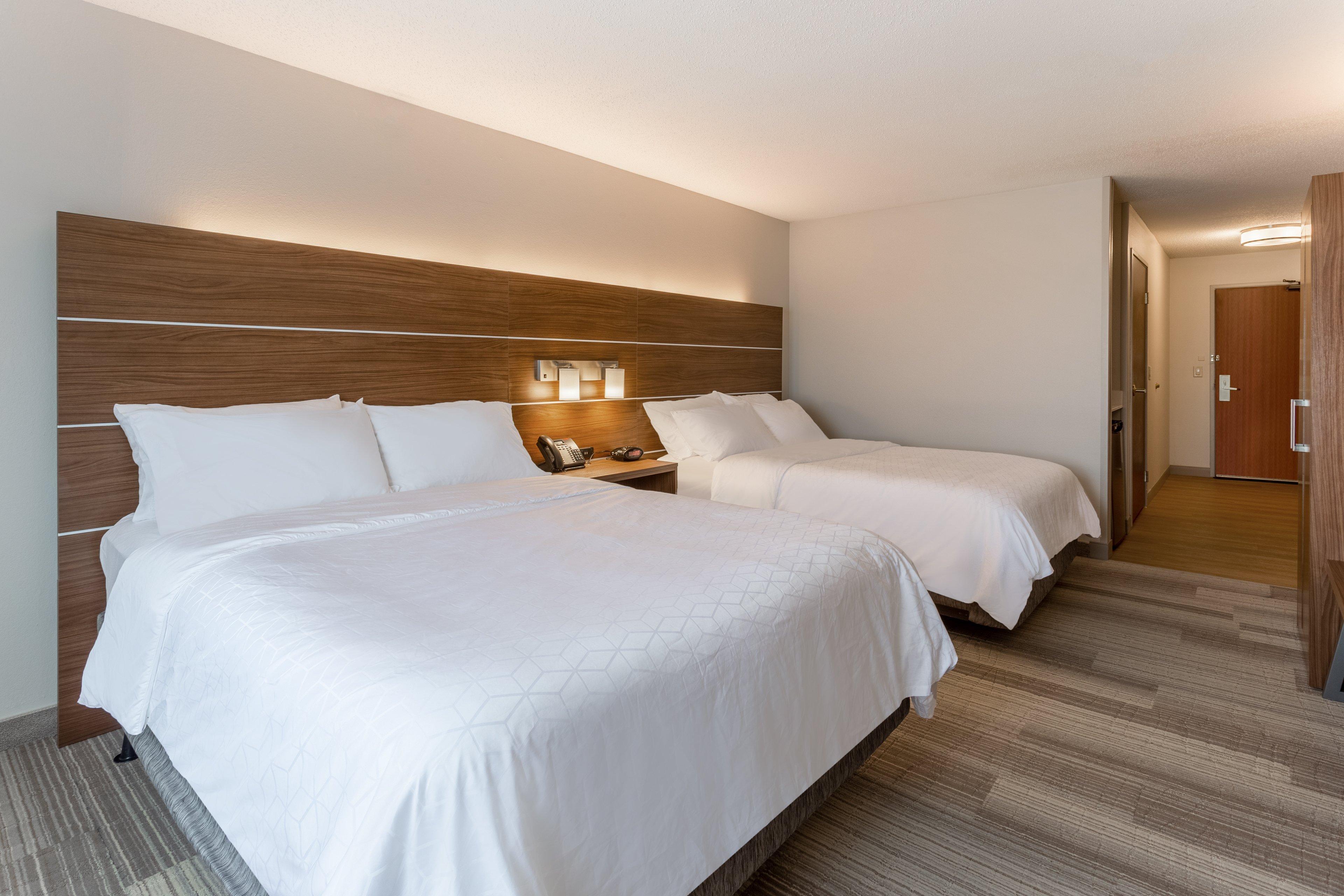 Holiday Inn Express Hotel & Suites Burlington By Ihg Екстер'єр фото