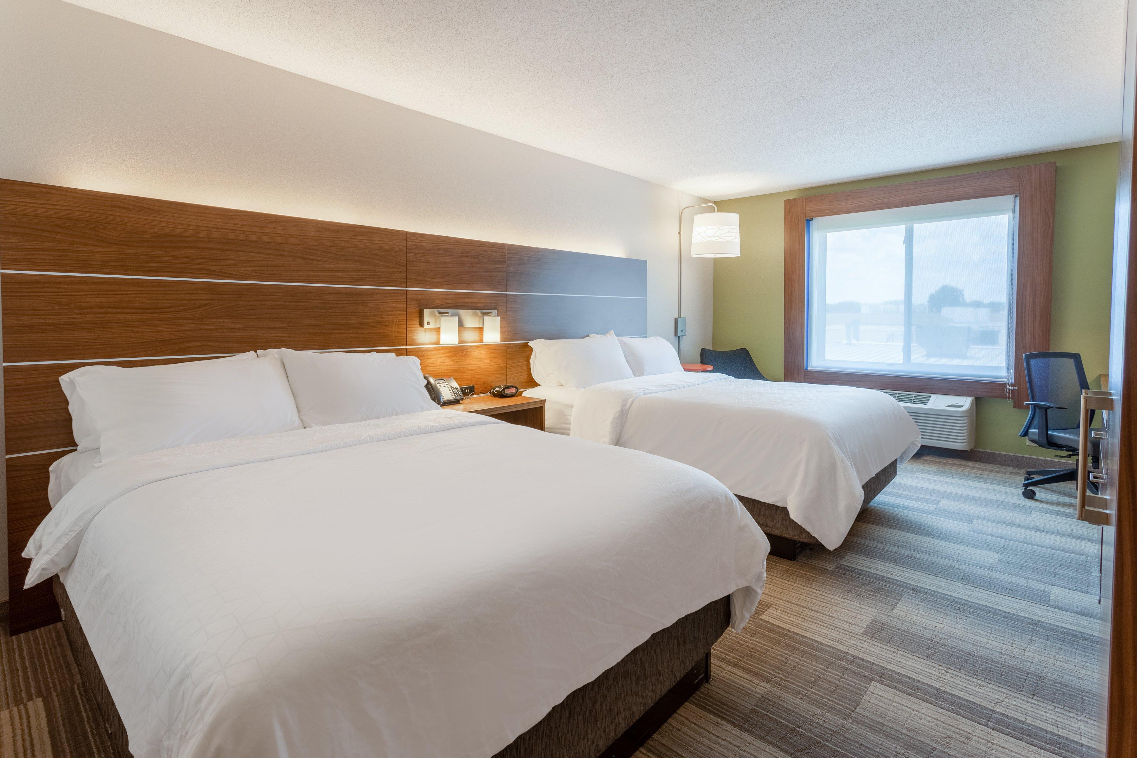 Holiday Inn Express Hotel & Suites Burlington By Ihg Екстер'єр фото